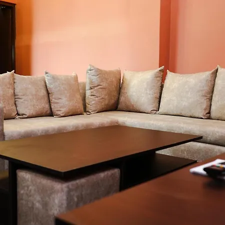 Center-kalimarmaro 2 Bdrms 4 Pers Apartment *